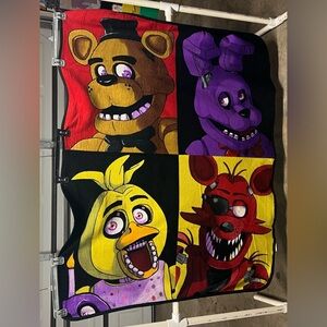 Five nights at Freddy’s Throw Blanket